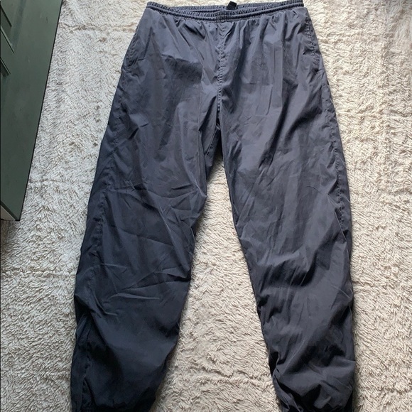 On Line Men’s Gray Vintage Tracksuit - Picture 5 of 7